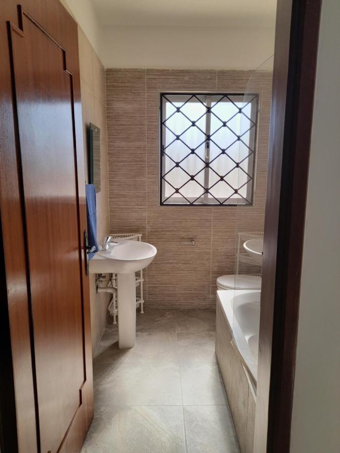 Sunshine Holiday Apartment 4 Next To The Sea 圣保罗湾城 外观 照片
